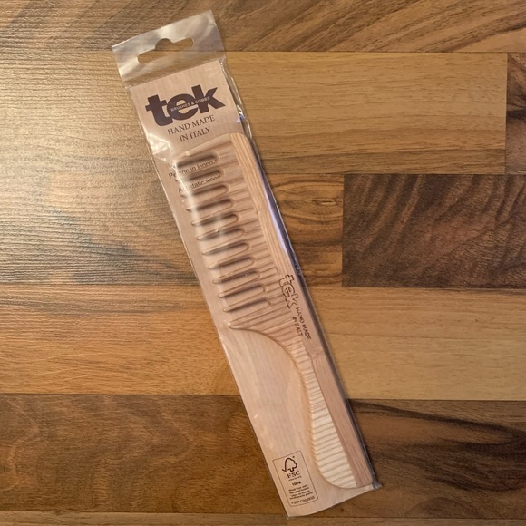 New TEK Comb with Handle + Wide Teeth - Picture 4 of 4